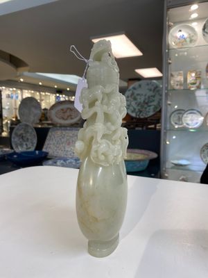 Beau vase couvert aux lions bouddhistes en jade blanc, Chine, Qing — photo 2
