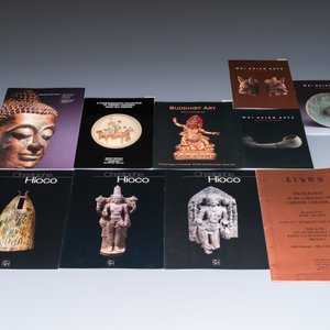 Belle collection d'ouvrages de référence et de catalogues de marchands et de maisons de ventes sur l'art asiatique et chinois — photo 5