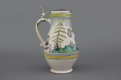 Bierkan met zilveren deksel in Duits of Oostenrijks aardewerk, ca 1800