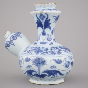 Blauw en witte Delftse kendi met chinoiserie, laat 17e eeuw — foto 5
