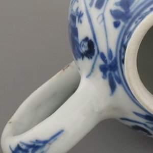 Blauw en witte mosterdpot in Chinees porselein, Kangxi, ca 1700 — foto 8