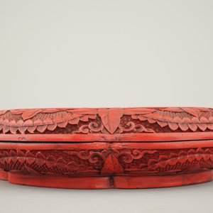 Boîte couverte sculptée laquée vermillon, Chine, 19e — photo 3