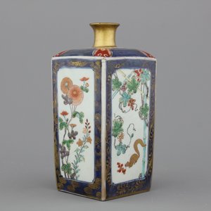 Boîte fine à thé en porcelaine de Chine, style Kakiemon, 18e — photo 2