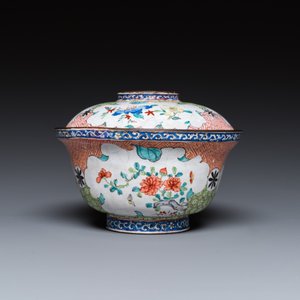 Bol couvert en émaux de Canton à décor de fleurs et papillons, Chine, Yongzheng/Qianlong — photo 3
