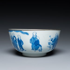 Bol en porcelaine de Chine 'Bleu de Hue' pour le Vietnam à décor de 18 luohans, marque Nei Fu 內府, 19ème — photo 5