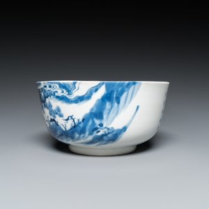 Bol en porcelaine de Chine 'Bleu de Hue' pour le Vietnam à décor de daims, marque de Nhuroc Tham Tran Tang, 19ème — photo 4