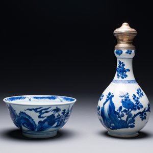Bol en porcelaine de Chine en bleu et blanc et un vase à monture en argent, marque Shen De Tang Zhi 慎德堂製, Kangxi — photo 2