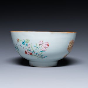 Bol en porcelaine de Chine famille rose à décor floral, Yongzheng — photo 3