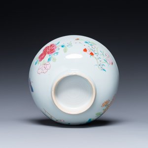 Bol en porcelaine de Chine famille rose à décor floral, Yongzheng — photo 6