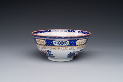 Bol en porcelaine de Chine polychromé pour le marché islamique, Canton, 19ème — photo 1