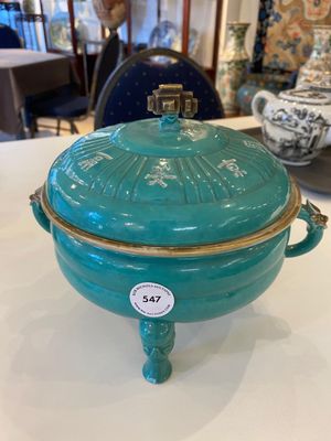 Bol tripod couvert en porcelaine de Chine en turquoise monochrome, 19ème — photo 1