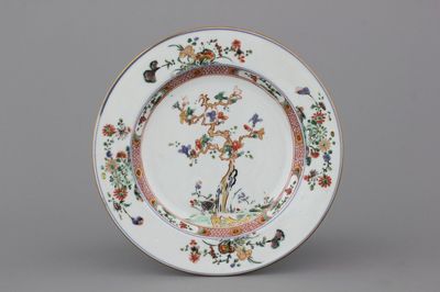 Bord in Chinees porselein, Kakiemon stijl, Qianlong, 18e eeuw