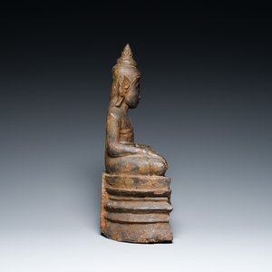 Bouddha assis en bois de teck laqué et partiellement doré, Royaume d'Hanthawaddy, Birmanie, 16ème — photo 3