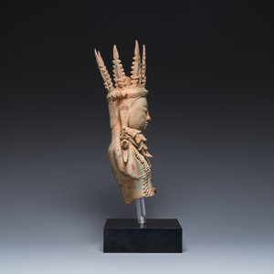 Bouddha couronné en bronze, Birmanie, probablement d'époque Haripunchai, 12/13ème — photo 3
