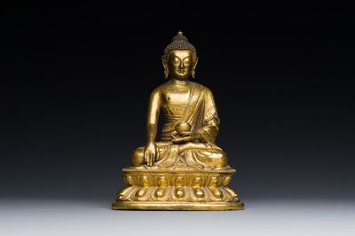 Bouddha de Médecine ou Bhaishajyaguru en bronze doré, Sino-Tibet, 16ème