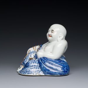 Bouddha en porcelaine de Chine en bleu et blanc, marque de You Lin Ji Zao 游林記造, République — photo 4