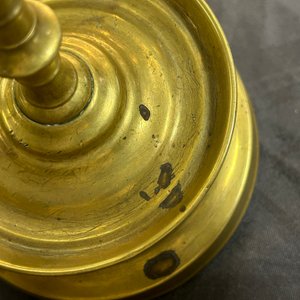 Bougeoir à cinq noeuds en bronze, Pays-Bas méridionaux, probablement 16ème — photo 9