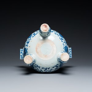 Brûle-parfum tripod en porcelaine de Chine en bleu et blanc, marque et époque de Daoguang — photo 7