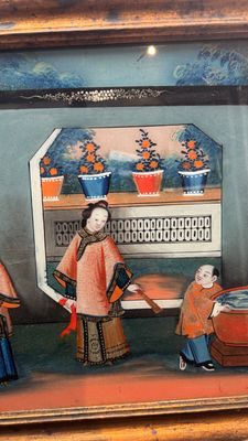 Canton school: A pair of reverse glass paintings in original frames — photo 18