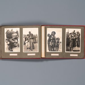 Casimir Zagourski (1883-1944): Album with 90 black and white photographs from the series 'L'Afrique qui disparaît', 1st half 20th C. — 照片 18