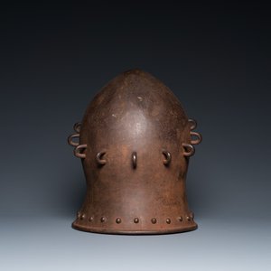 Casque de type 'bascinet' en fer, Italie, 19ème ou antérieur — photo 5