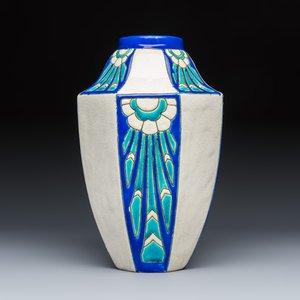 Charles Catteau for Boch Kéramis: An Art Deco crackle-glazed earthenware vase with geometric design — photo 5