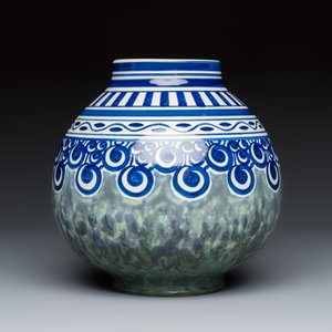 Charles Catteau for Boch Kéramis: An Art Deco stoneware (grès) vase with geometric design — photo 2