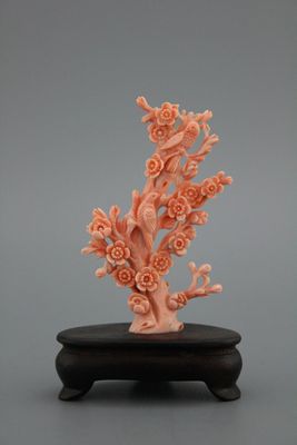 Chinees bloedkoralen groepje met bloemen en vogels, 19/20e