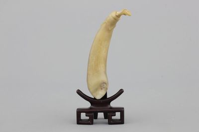 Chinees kalebasvormig snuifflesje in gesculpteerde ivoor, Qing-dynastie
