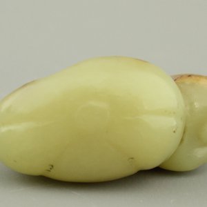 Chinees snuifflesje in celadon jade — foto 6