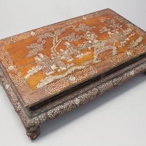 Chinese houten theetafel met inlegwerk in parelmoer, 19e eeuw — foto 1