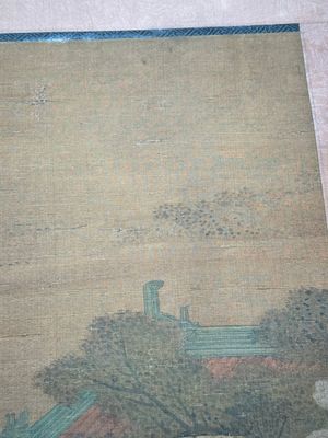 Chinese school: 'A bear breaks into the palace', ink and colour on silk, Qing — 照片 21