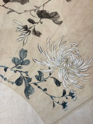 Chinese school: a framed painted fan with flowers, ink and colour on paper, dated 1924 — photo 9