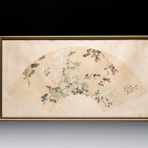 Chinese school: a framed painted fan with flowers, ink and colour on paper, dated 1924 — photo 1
