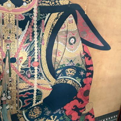 Chinese school: A large and important portrait of a duchess — photo 10