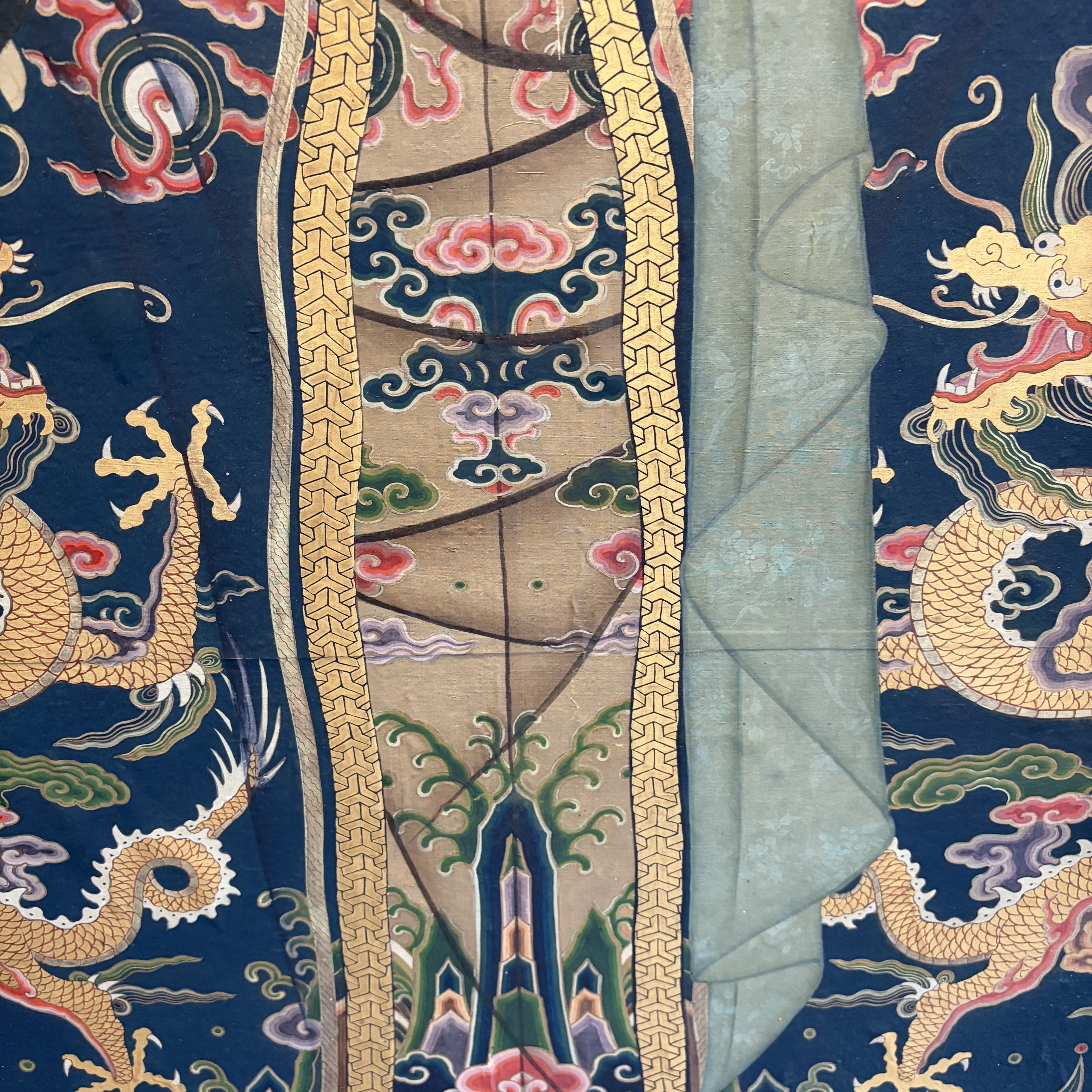 Chinese school: A large and important portrait of a duchess — photo 35