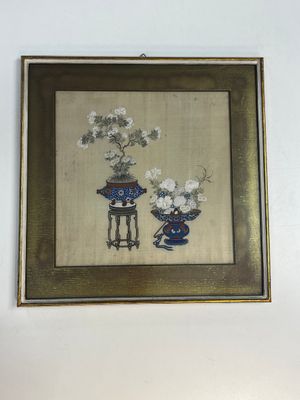 Chinese school: a set of three 'Floral Arrangements' paintings, ink and colour on silk, Republic — photo 7