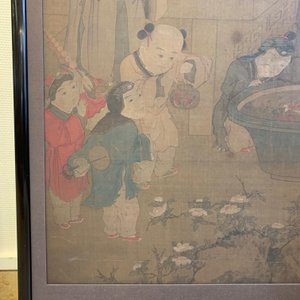 Chinese school, after Su Hanchen (1094-1172), ink and colour on silk: a lady and children near a fish bowl — photo 25