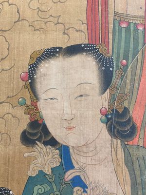 Chinese school: 'Bodhisattva with two servants', ink and colour on silk, 18/19th C. — photo 14