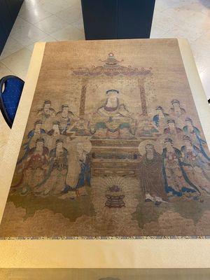 Chinese school: 'Boeddha gezeten op een lotustroon', inkt en kleur op zijde, 18/19e eeuw — foto 2