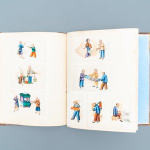 Chinese school, Canton, inkt en kleur op rijstpapier, 19e eeuw: een album en twee doosjes met 70 schilderingen — foto 9