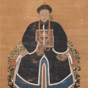 Chinese school: 'Full body portrait of a prince', ink and colour on silk, Qing — photo 1