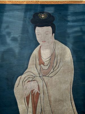 Chinese school: 'Guanyin', ink and colour on silk, Qing — 照片 2
