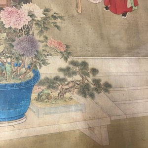 Chinese school, ink and color on silk: 'The making up of lady', 18th C. — photo 22