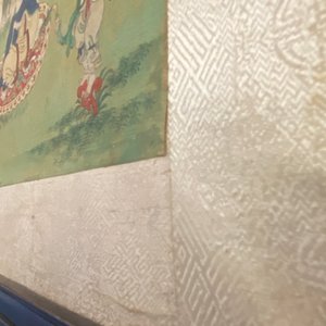 Chinese school, inkt en kleur op doek: 'Bergachtig landschap met godinnen, fabeldieren en jongens', 19/20e eeuw — foto 18