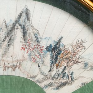 Chinese school, inkt en kleur op papier voor een waaier: 'Bergachtig landschap', 19/20e eeuw — foto 3