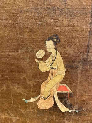 Chinese School: 'Lady and servant', ink and colour on silk, Ming — 照片 8