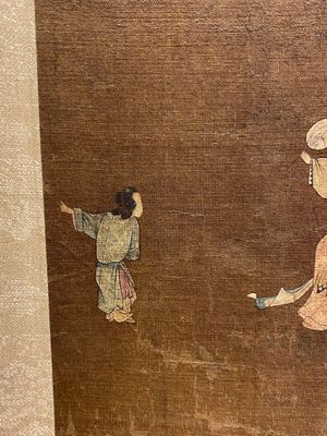 Chinese School: 'Lady and servant', ink and colour on silk, Ming — 照片 9