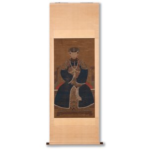 Chinese school: 'Portrait of an imperial concubine', ink and colour on silk, Qing — 照片 2