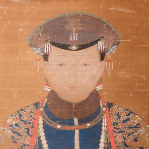 Chinese school: 'Portrait of an imperial concubine', ink and colour on silk, Qing — 照片 3